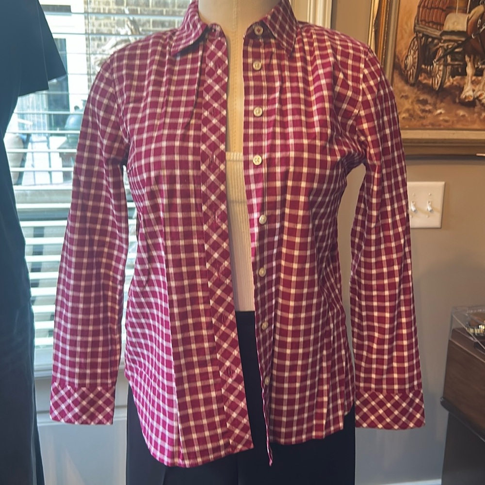 Talbots Sz SP Burgundy White Check Button Down Shirt EUC